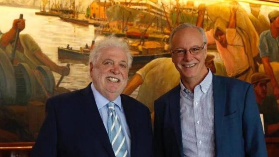 Ginés González García junto con su par bonaerense, Daniel Gollán.
