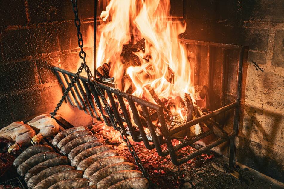 Asado; carne; parrilla. Foto: Unsplash.