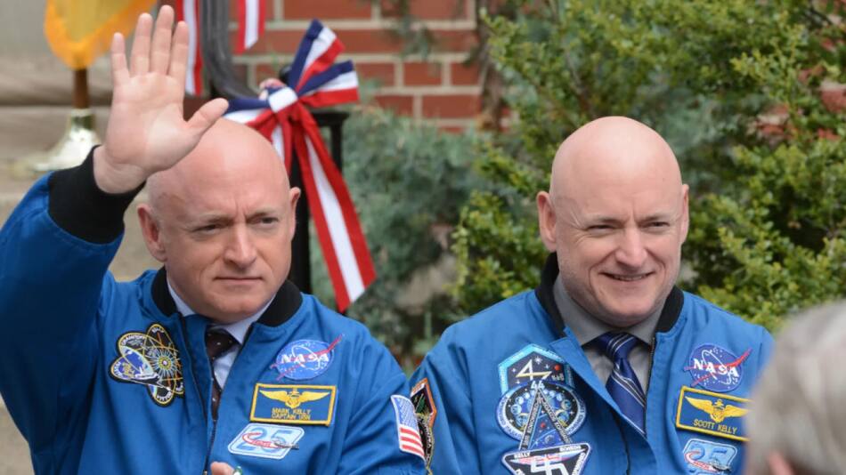 Scott y Mark Kelly. Foto: NASA.