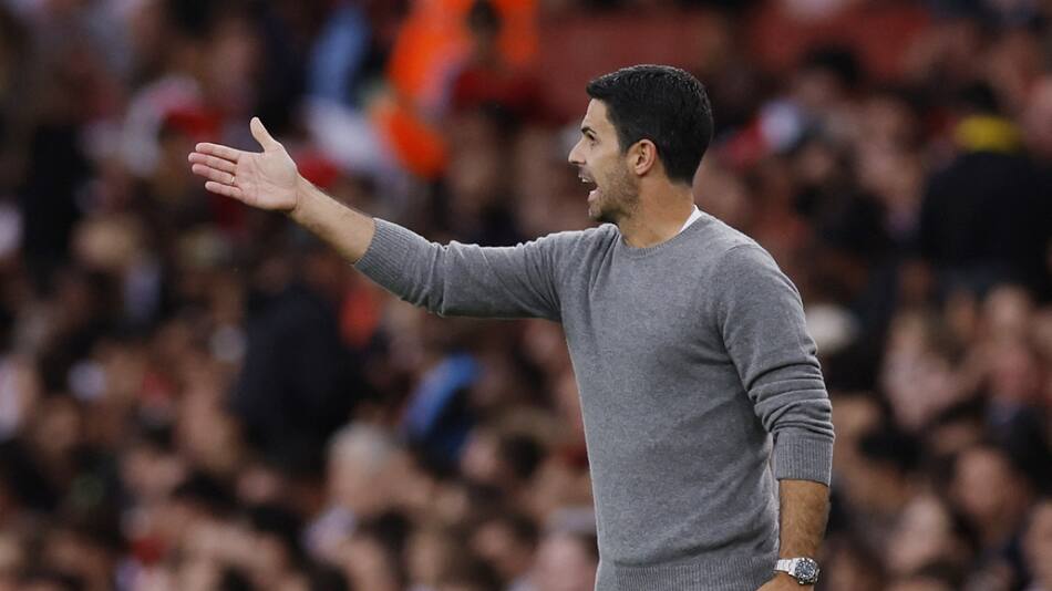 Mikel Arteta, técnico del Arsenal. Foto: Reuters.