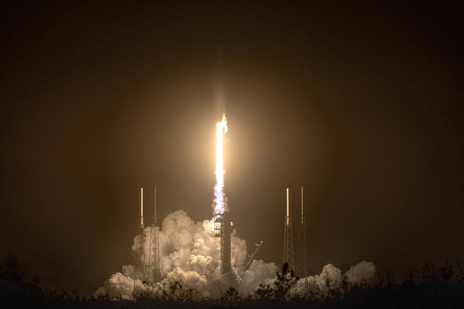 El cohete de SpaceX lanzado por la NASA. Foto: EFE