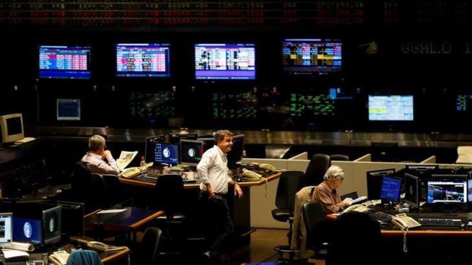 Depreciaciones en bolsas de América Latina. Foto: Reuters.