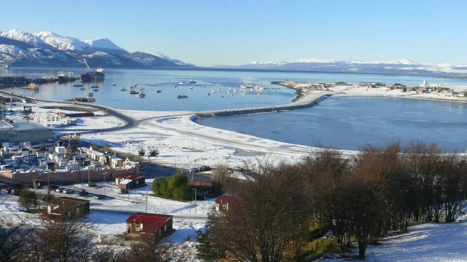 Ushuaia, ubicada en la provincia de Tierra del Fuego, Antártida e Islas del Atlántico Sur. Foto: Archivo.