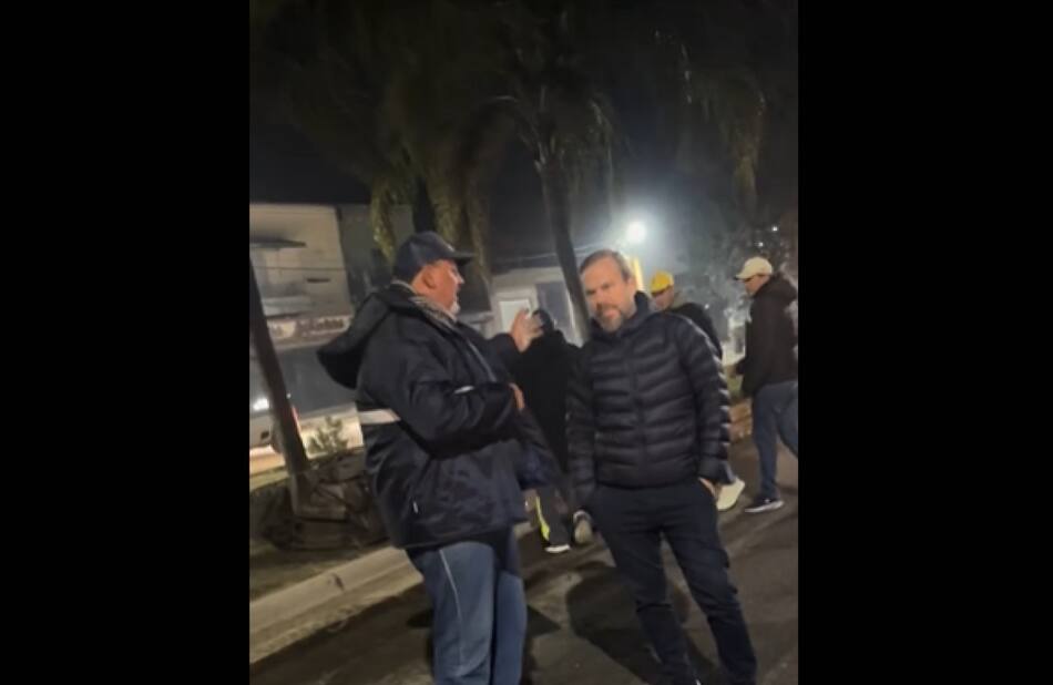 Gastón Granados recorrió las obras que se están realizando en Carlos Spegazzini. Foto: Captura de video.