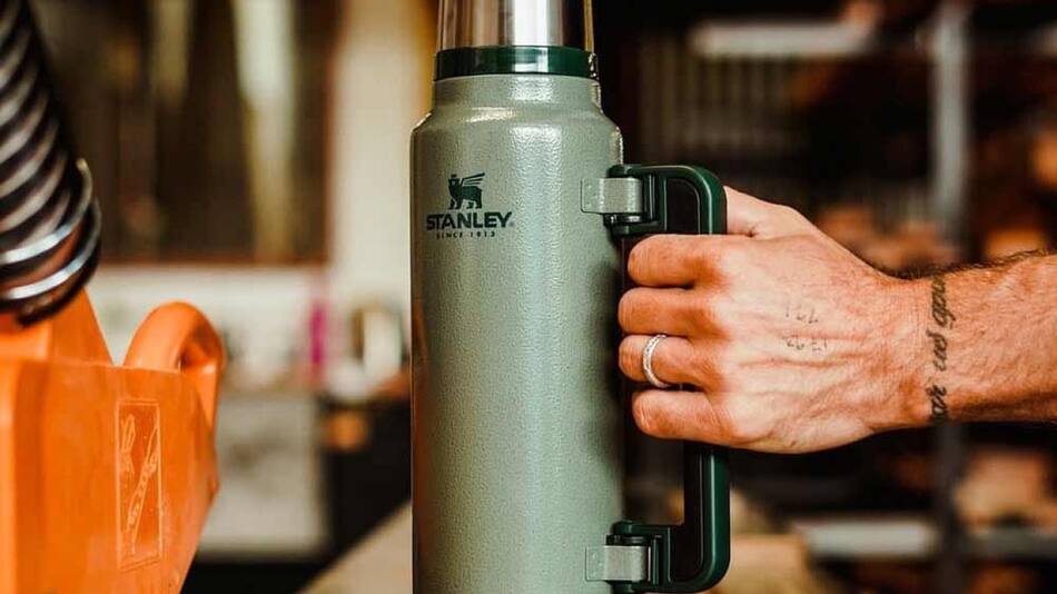 Stanley retira 2,6 millones de termos del mercado. Foto Instagram @stanley1913_argentina