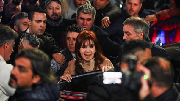 La FAM respaldó a Cristina Kirchner tras el fallo de Corte Supremo: "Democracia con proscripciones no es democracia"