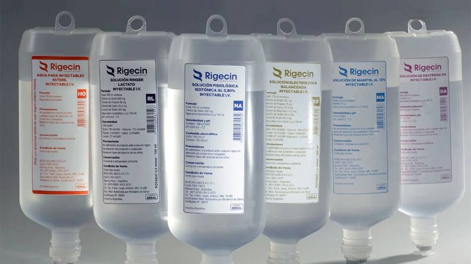 Solución fisiológica prohibida por ANMAT.