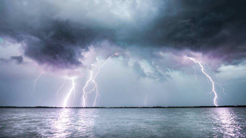 Alerta por una "Tormenta del Siglo"