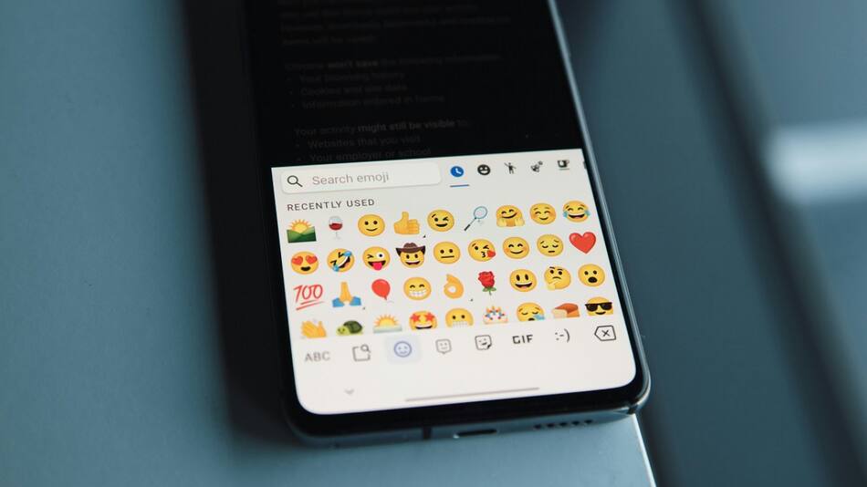 Emojis; WhatsApp. Foto: Unsplash.