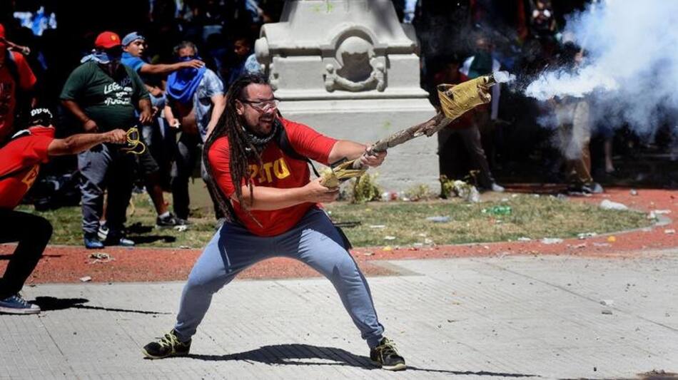 Sebastián Romero, mortero, Congreso