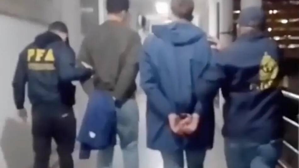 Los rugbiers franceses están acusados de abuso sexual. Fuente: Captura.