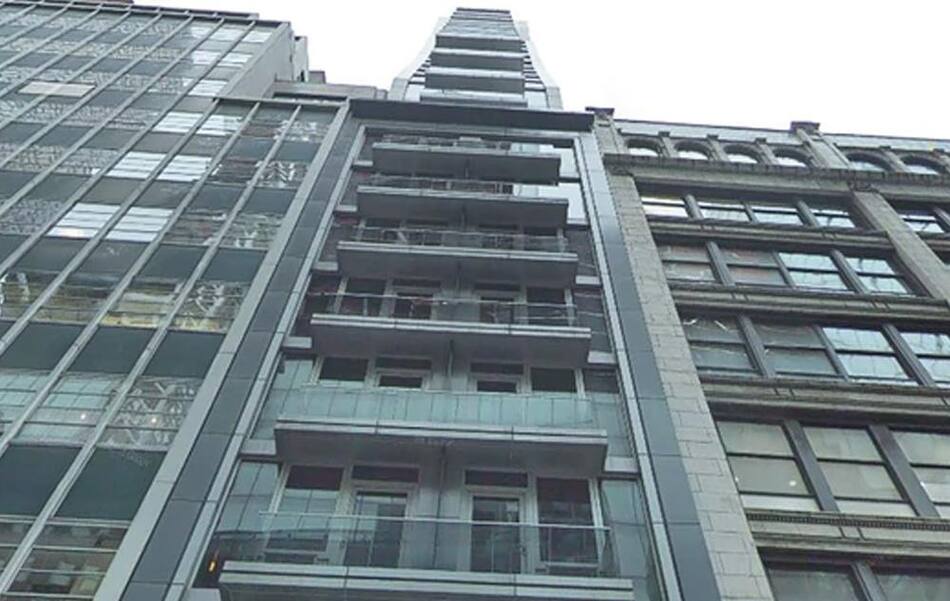 Stephanie Adams - Ex conejita de Playboy - Suicidio