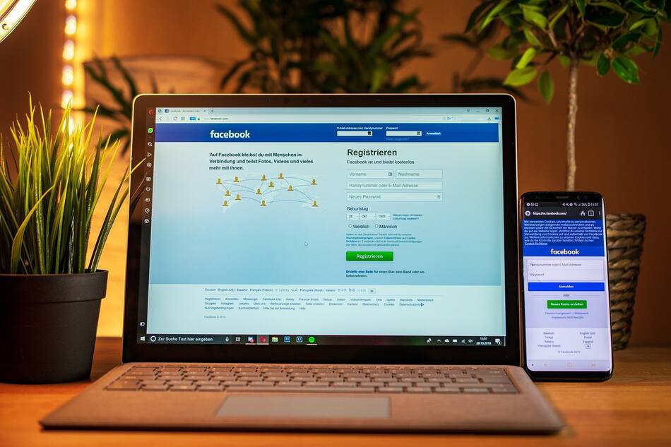 Facebook, redes sociales. Foto: Freepik.