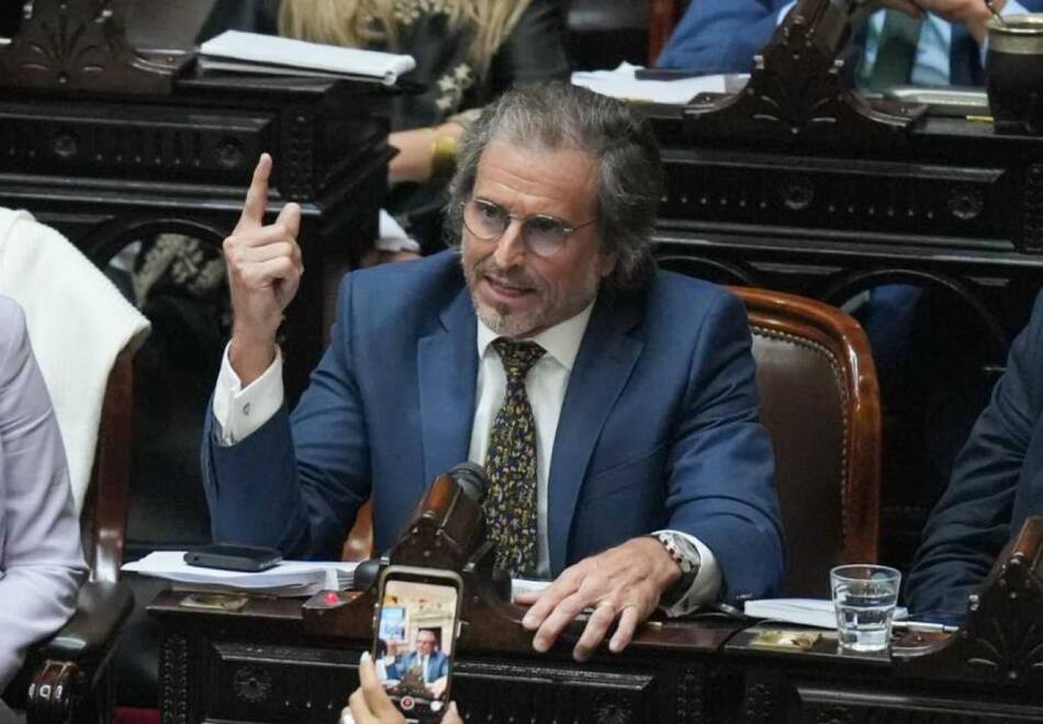 Alberto "Bertie" Benegas Lynch.