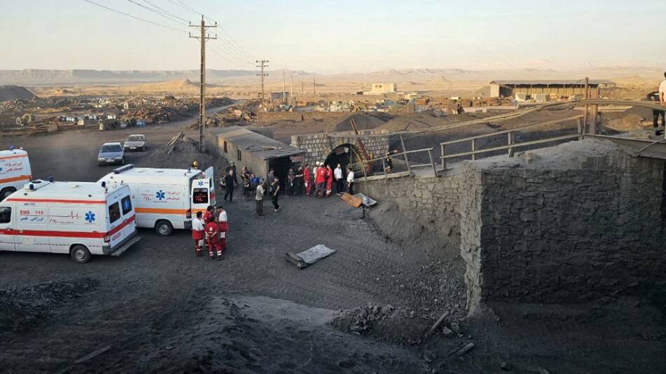Trágica explosión en una mina de carbón de Irán. Foto: Reuters.