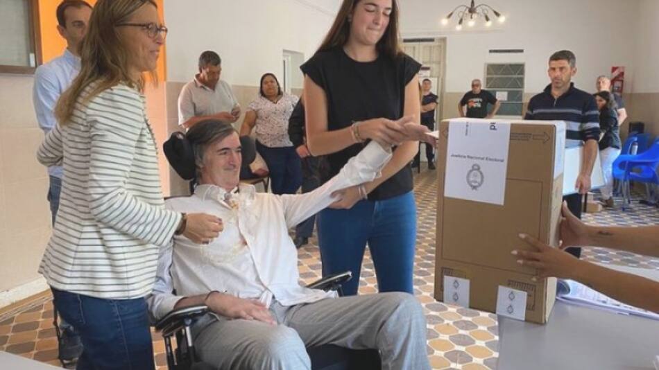 El voto de Esteban Bullrich. Foto: NA.