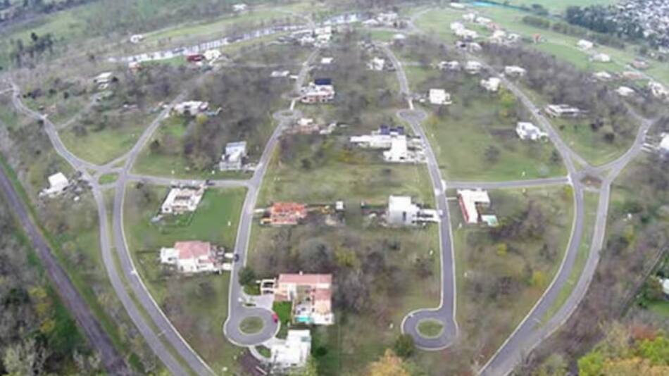 Los vecinos del barrio donde sucedió la tragedia estaban desesperados. Foto: Fincas de Hudson.