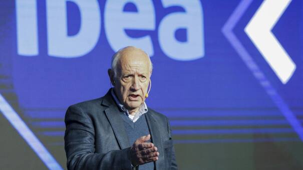 Roberto Lavagna contra la ampliación de la Corte: "Abre la puerta a votaciones basadas en política y no en la Justicia"