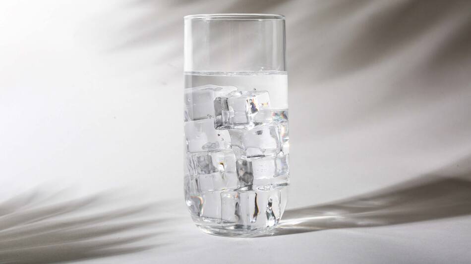 ¿Tomar mucha agua hace mal?. Foto: Unsplash