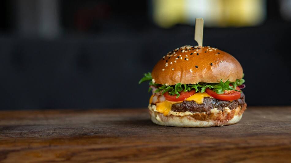 Hamburguesas con descuento. Foto: Pexels.