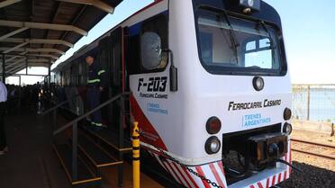 Ir desde Argentina a Paraguay en tren: cuánto sale el viaje que dura menos de 10 minutos