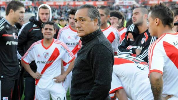La cargada de Belgrano por el aniversario del descenso de River