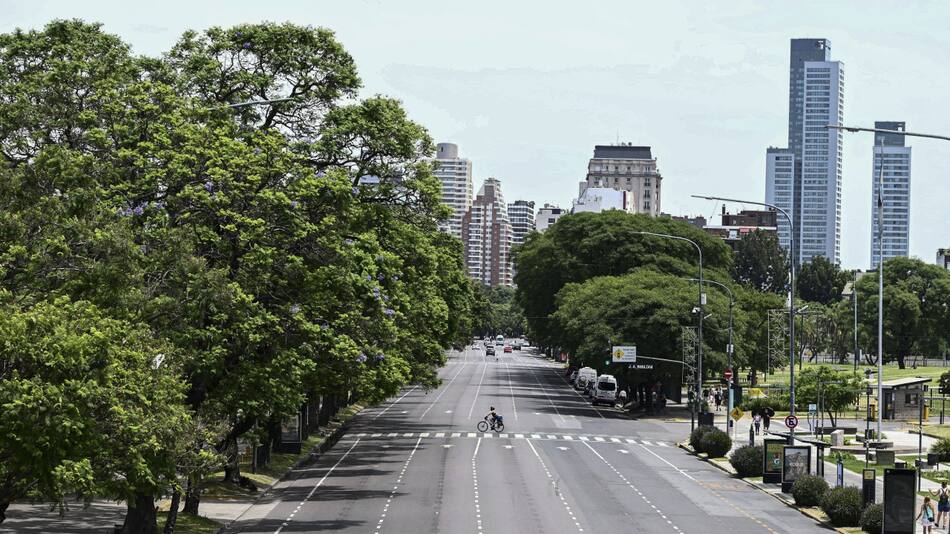 Calles vacías por el paro general. Foto: NA/Juan Foglia