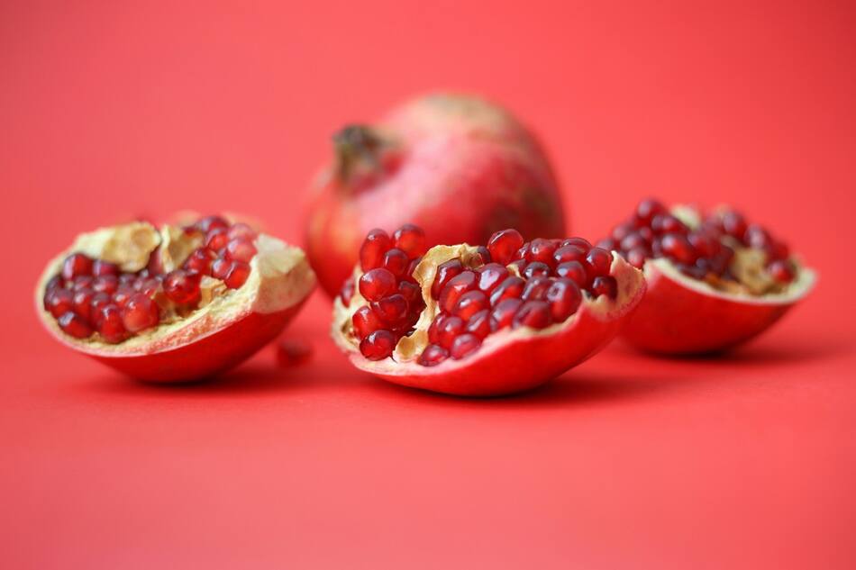 Granada; fruta; verdura. Foto: Unsplash.
