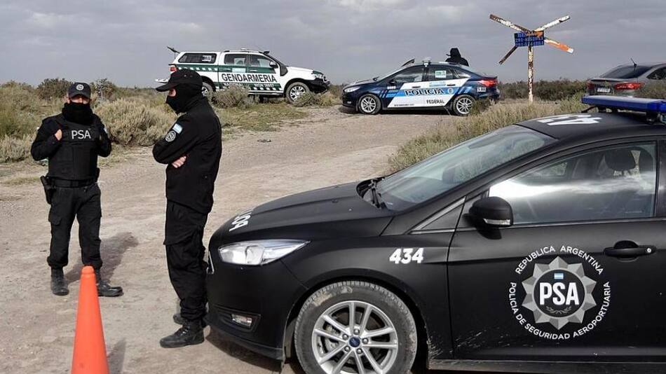 Caso Facundo Astudillo Castro, en el operativo del sábado pasado se halló una zapatilla que sería del joven de 22 años, Foto Télam