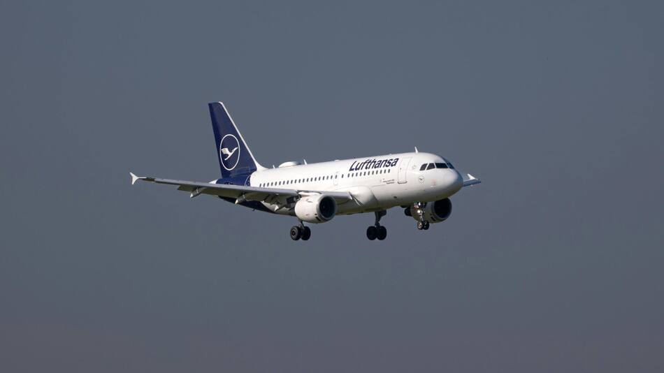 ¿Qué va a pasar con el Impuesto PAÍS y los pasajes en avión? Foto: Pexels.