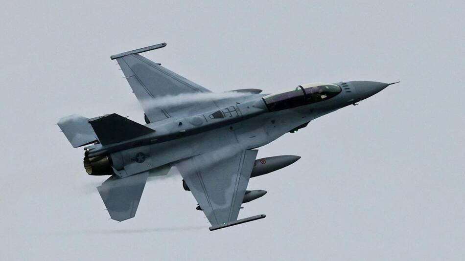 Avión caza F-16. Foto. Reuters.
