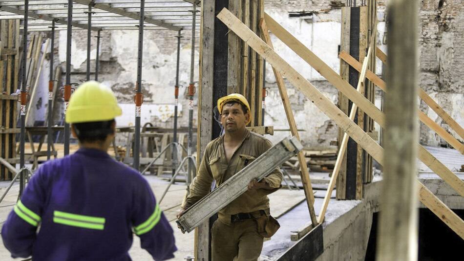 Construcción, industria.
