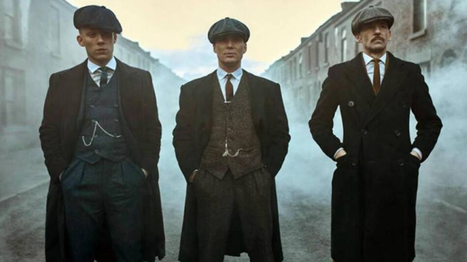 La serie toma su nombre de una pandilla callejera real que existió en Birmingham a principios del siglo XX, conocida por coser cuchillas de afeitar en sus gorras.