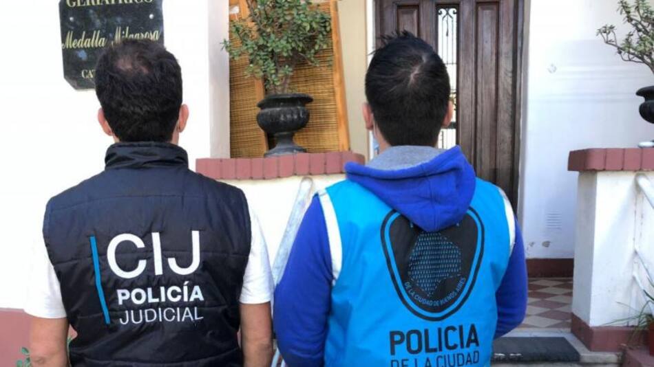 Allanamiento en geriátrico de Flores