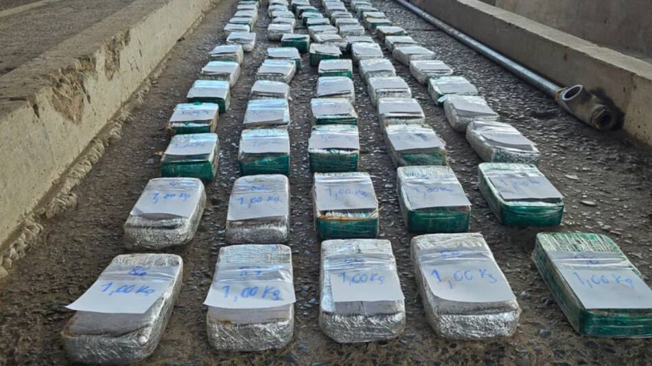 Gendarmería Nacional pudo incautar 207 kilos de cocaína en Salta. Foto: Aduana.