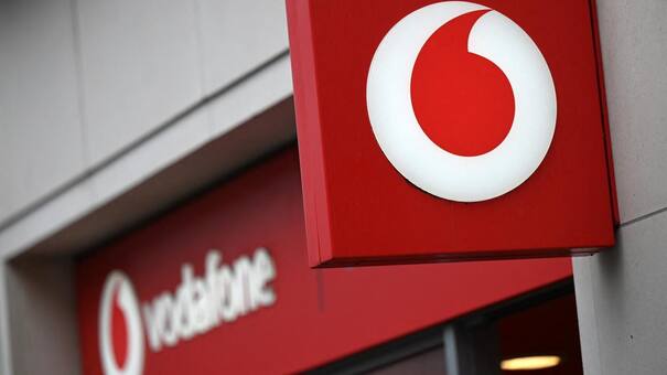 La operadora de Emiratos Árabes Etisalat compra el 9,8 % de Vodafone por U$S4.400 millones