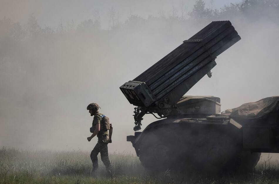La guerra en Ucrania aumenta las posibilidades de una Tercera Guerra Mundial. Foto: Reuters/Vyacheslav Madiyevskyy