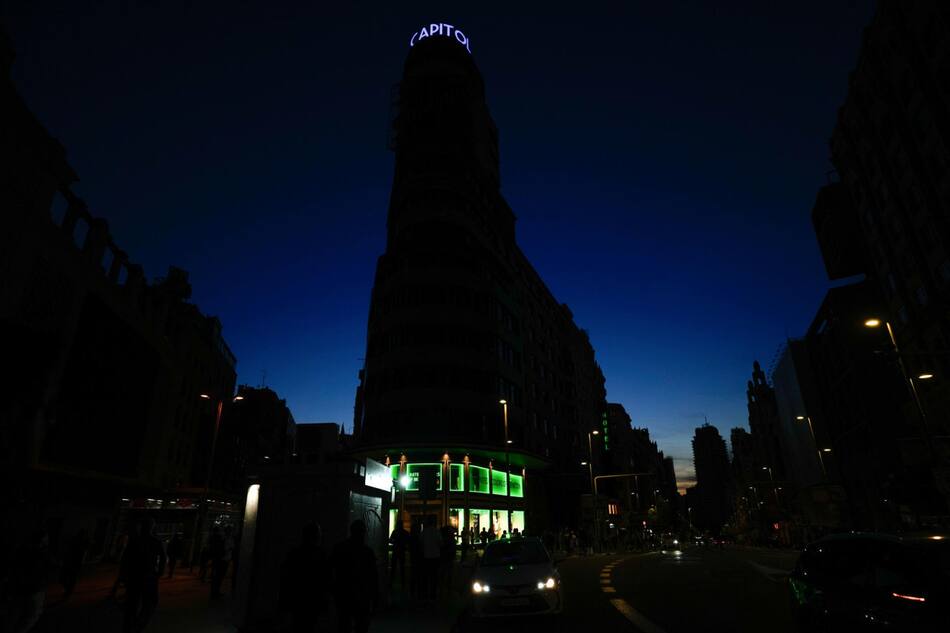 Apagón masivo en España. Foto: EFE/Borja Sánchez-Trillo