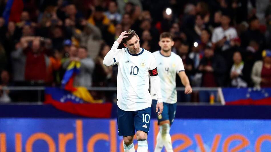 Messi Argentina vs Venezuela - Reuters