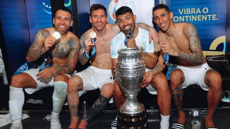 Otamendi, Messi, Agüero y Di María, tras ganar la Copa América (Foto: Instagram Agüero)