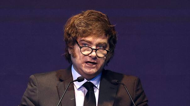 Después de rechazar el financiamiento universitario, el Gobierno también vetó la emergencia en pediatría