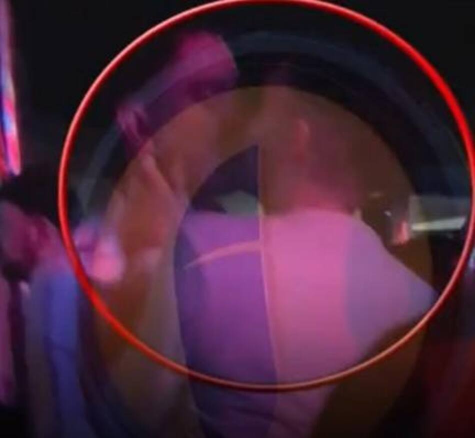 Nahuel Lodi besando a otro hombre. Foto: captura Intrusos.