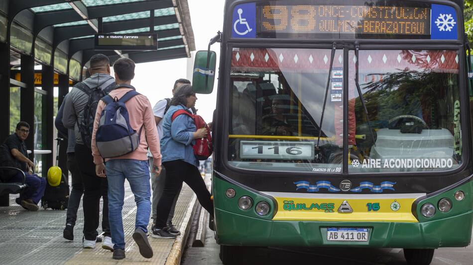 Nuevo aumento del boleto de colectivo. Foto: NA.