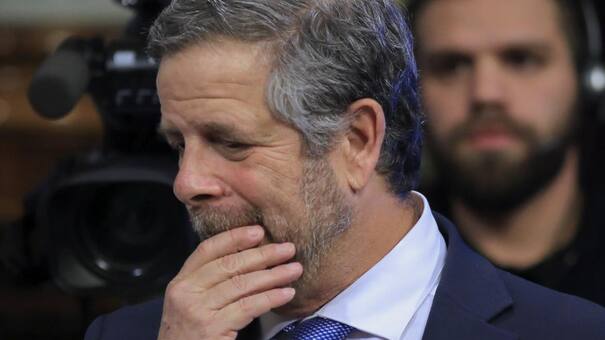 Adolfo Rubinstein recomendó darle la segunda dosis a los beneficiados por la "Vacunación VIP"