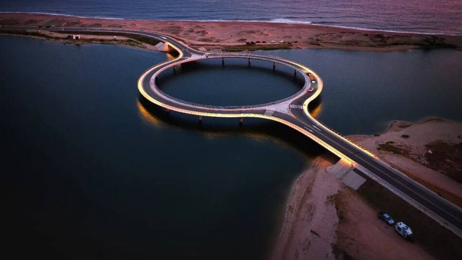 Puente Laguna Garzón. Foto X @Uy_Paisajes