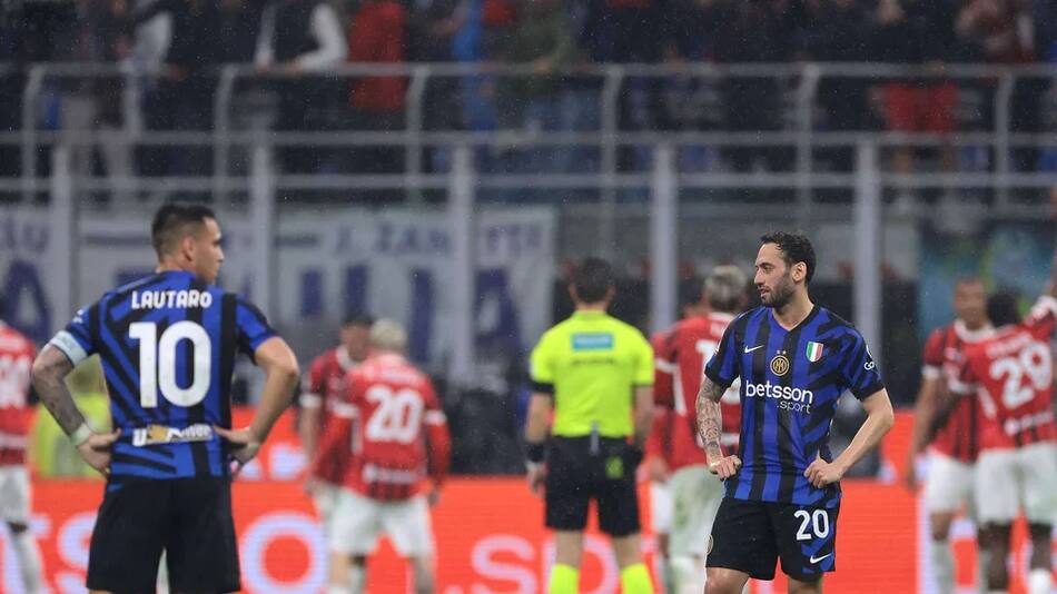 Lautaro Martínez y Hakan Calhanoglu en el Inter.