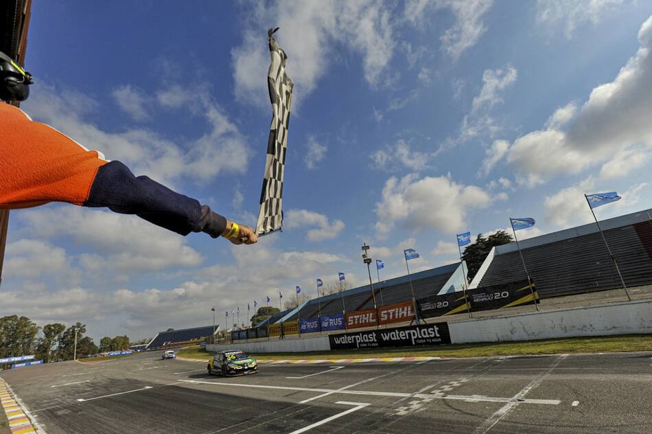 Autódromo Oscar y Juan Gálvez. Foto: NA.