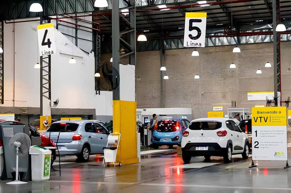 VTV, trámite automotor. Foto: NA