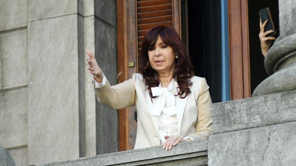 Cristina Fernández de Kirchner, Gobierno, NA