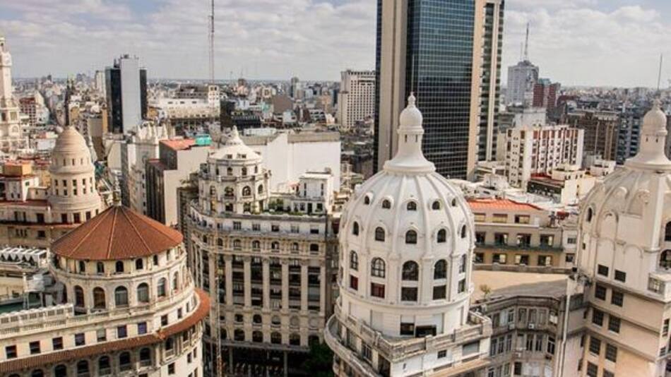 Avenida Rivadavia, Buenos Aires.